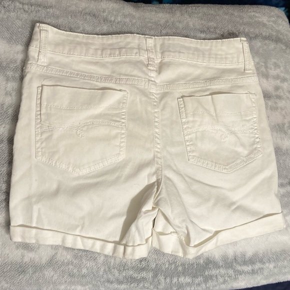 (2) Stretchy High Waisted Faded Glory Shorts - Picture 4 of 7